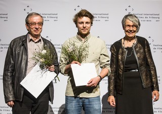Pascal Reinmann avec Millimeterle (gagnant du Prix Visa Étranger)