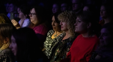 Concert Gjon's Tears, piano voix, Nouveau Monde