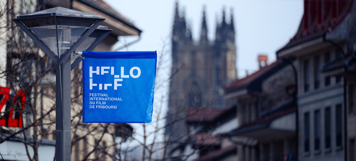 Drapeaux Hello FIFF Fribourg